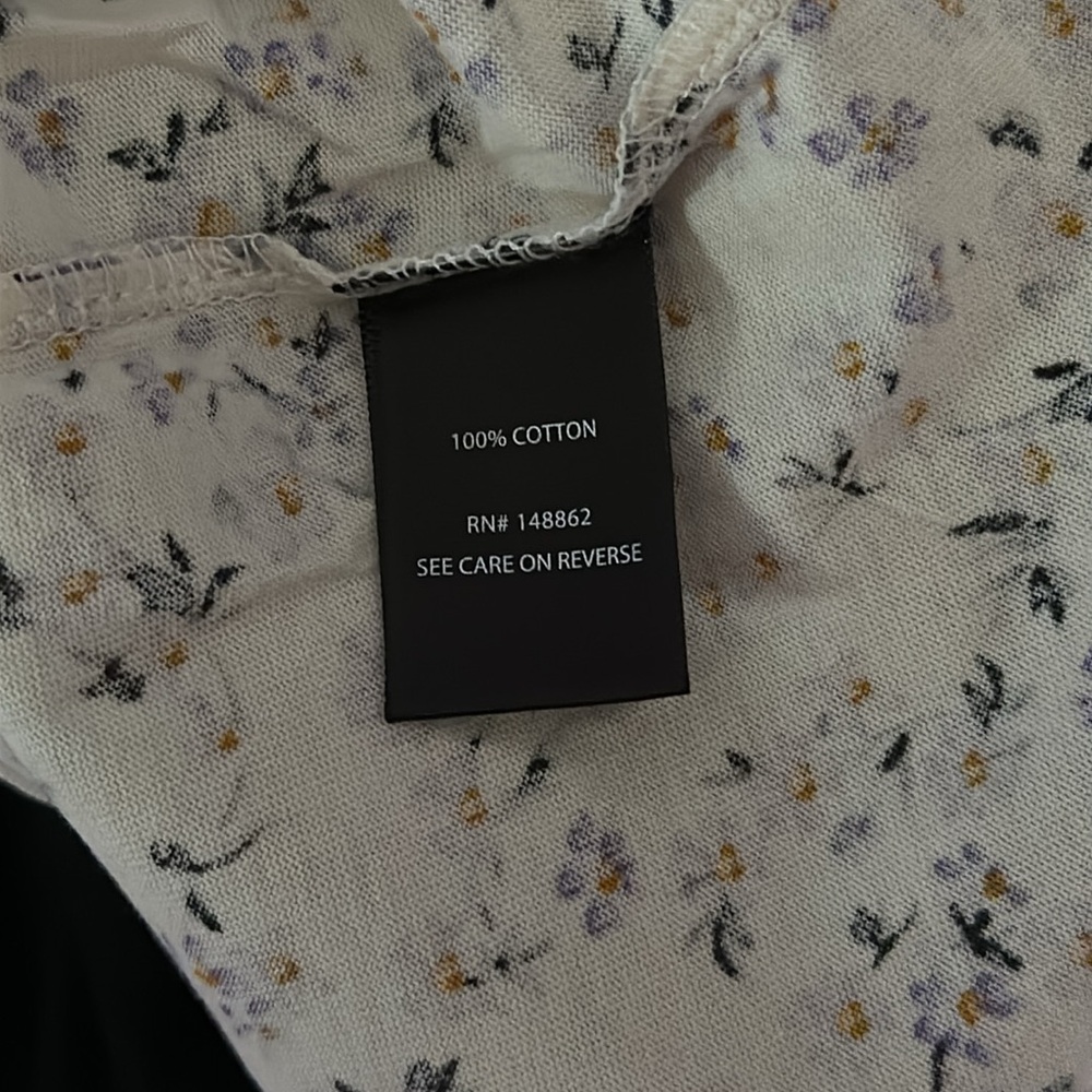 Torrid NWT size 4X short sleeve t-shirt - Picture 5 of 5